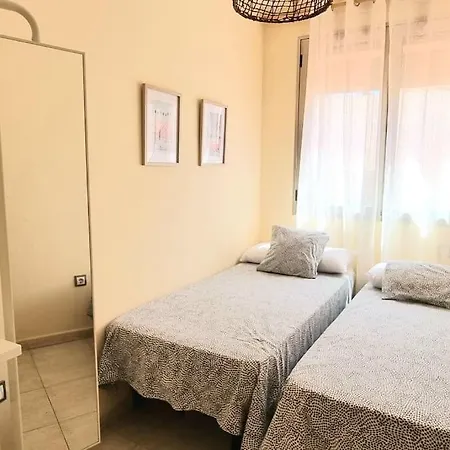 Fast Wi-fi- Private Rooftop Terrace- 2 Bed Appartamento